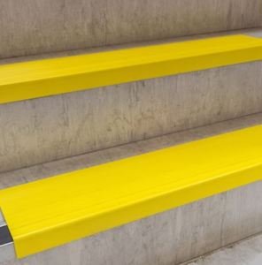 750 x 220 x 2mm Yellow Rigid Stair Tread Protector