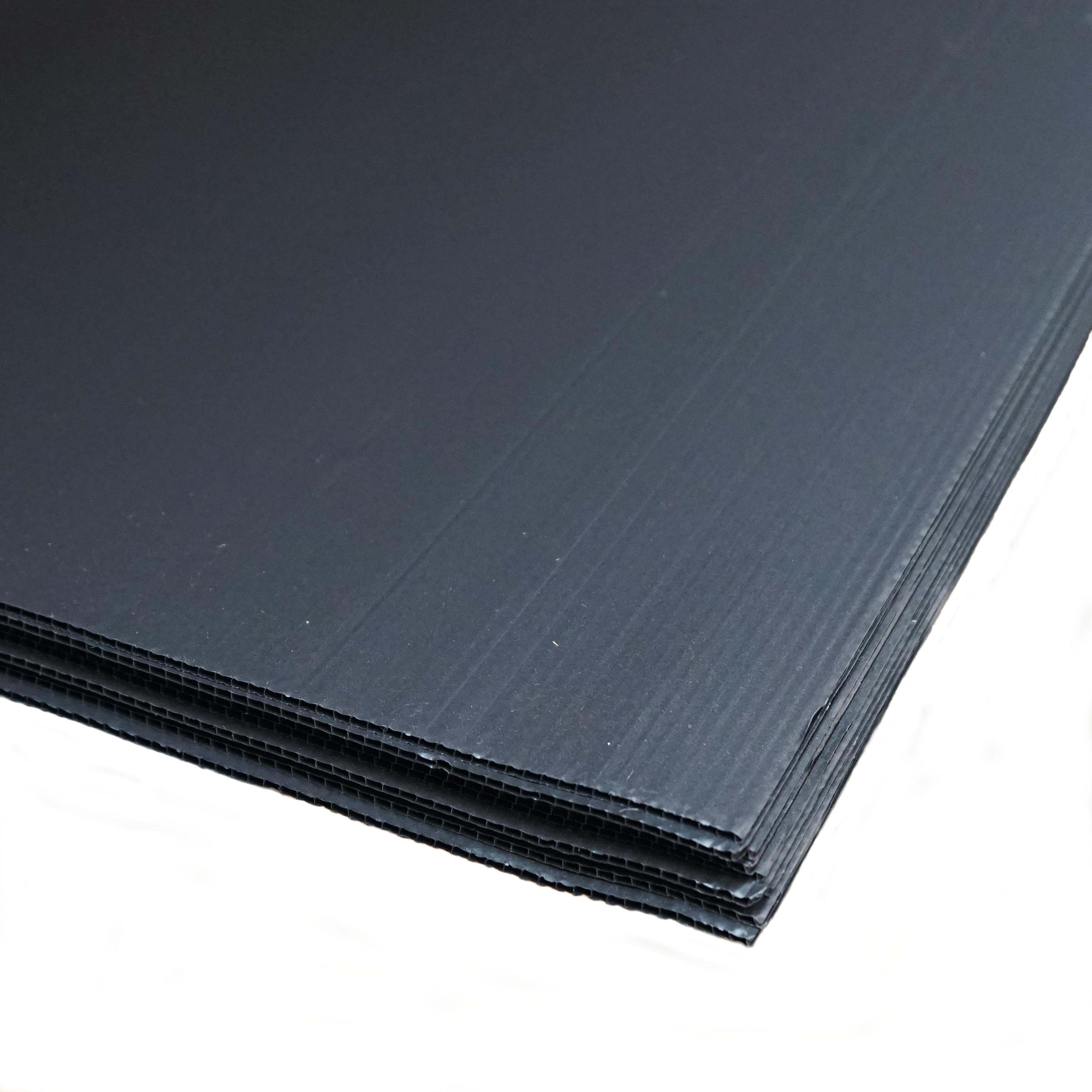 PACK OF 25 2.4m x 1.2m 2mm/250gsm Black Recycled Protection Board
